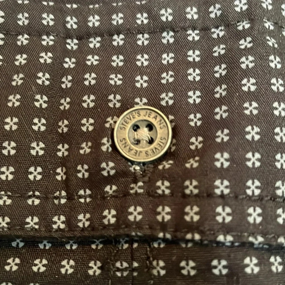 Steve’s Jeans 4X black short sleeve button up shirt gray graphic print. Pockets - Picture 7 of 9
